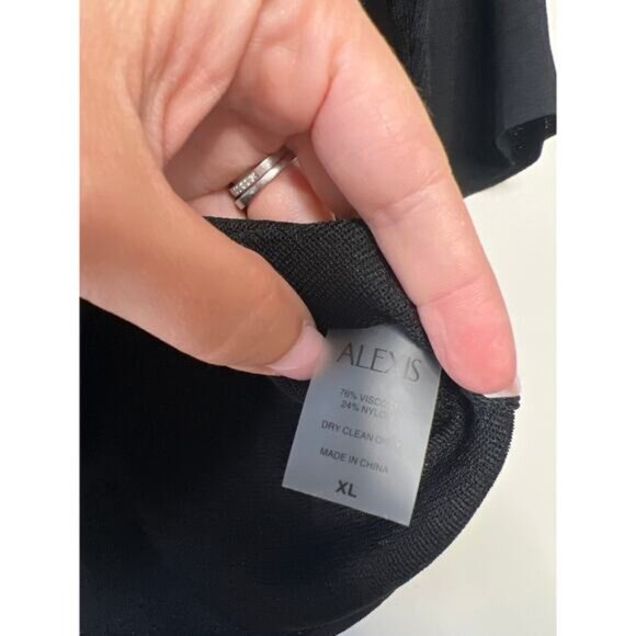 NEW Alexis Paulo Button Collared Pouch Pocket Sheer Half Sleeve Top Size: XL - Picture 5 of 7